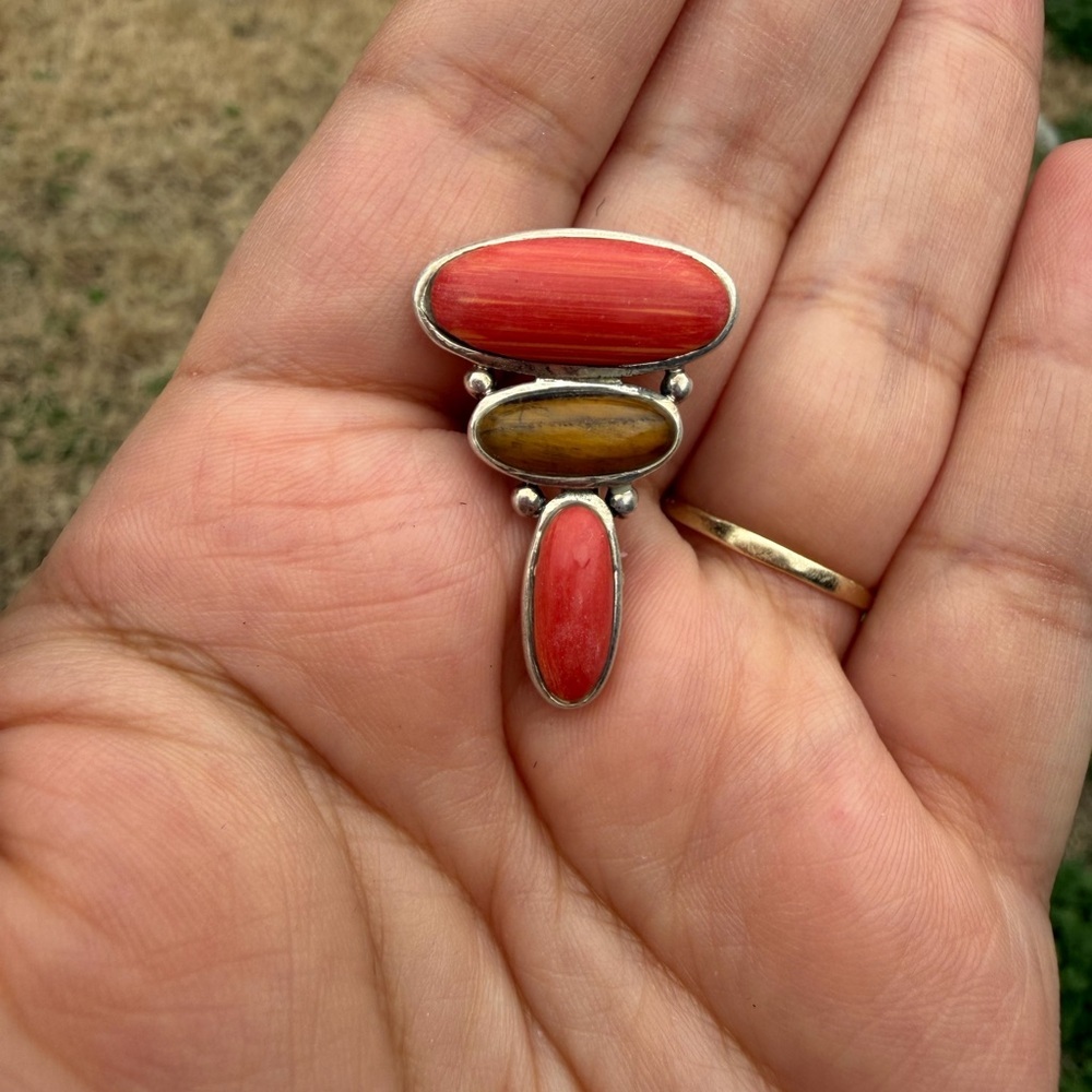 925 Sterling Silver Natural Rose Rhodonite and Tiger Eye Gemstone Brooch